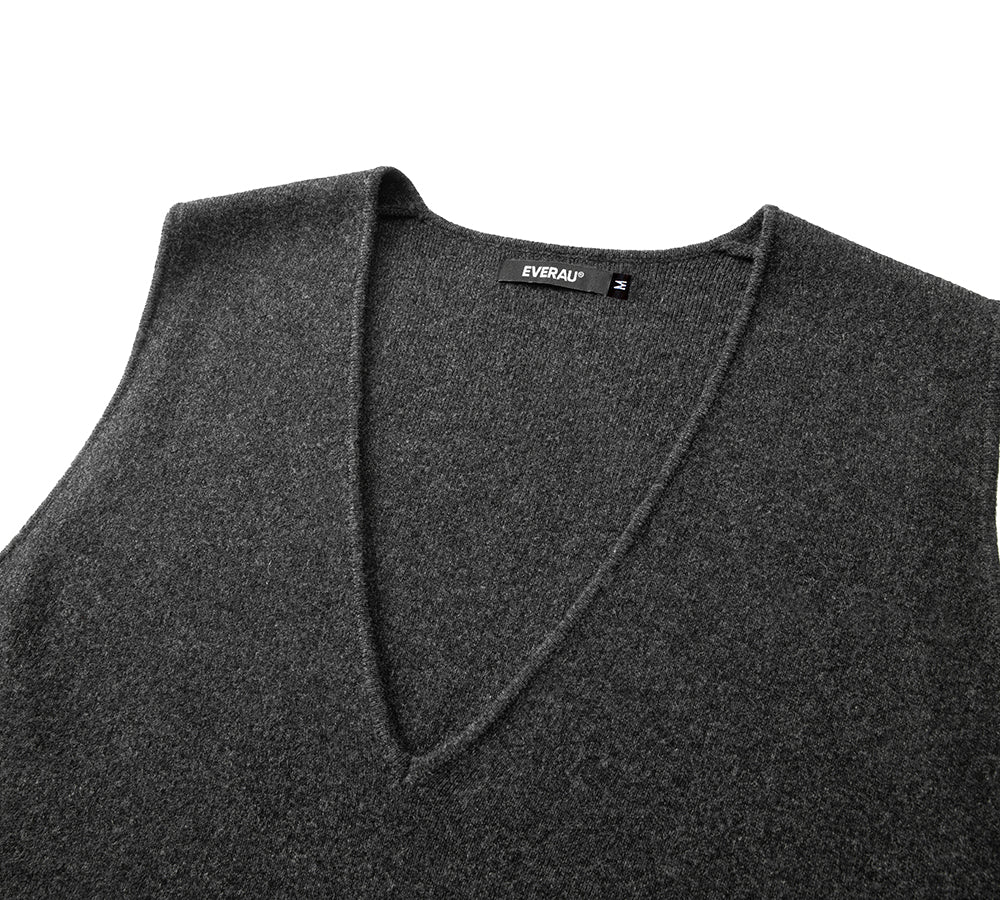 100% Wool V-Neck Sweater Wooly Vest - Image 9