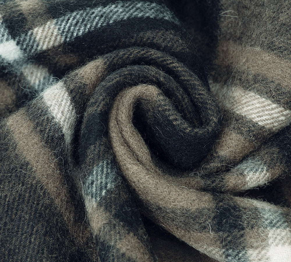 100% Wool Check Scarf Snovia - Image 9