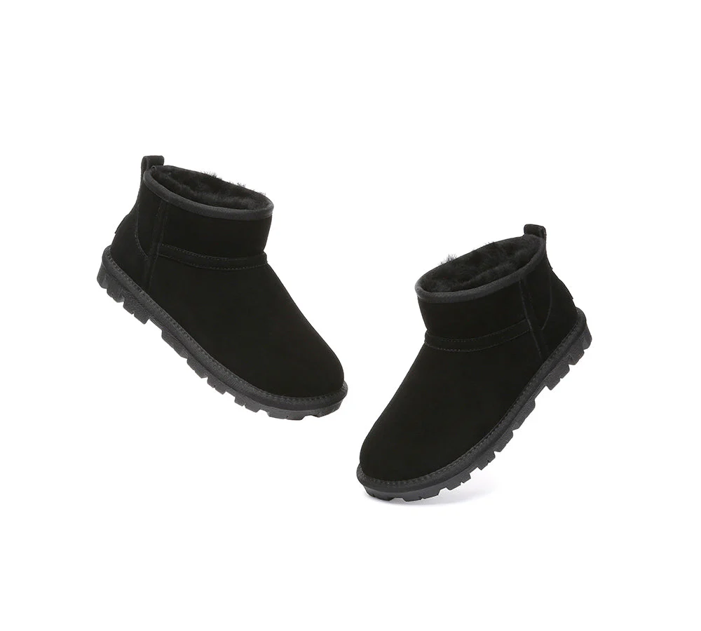 Women Sheepskin Wool Ankle Boots Chorin - Image 11