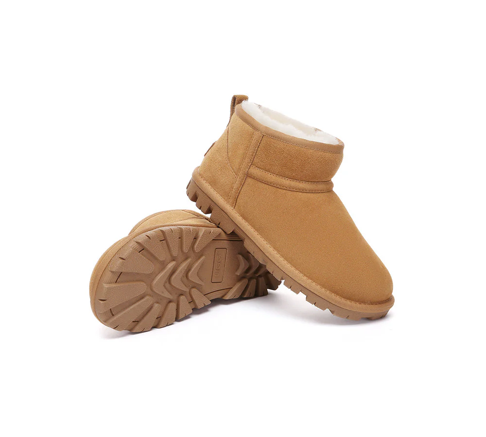 Women Sheepskin Wool Ankle Boots Chorin - Image 4