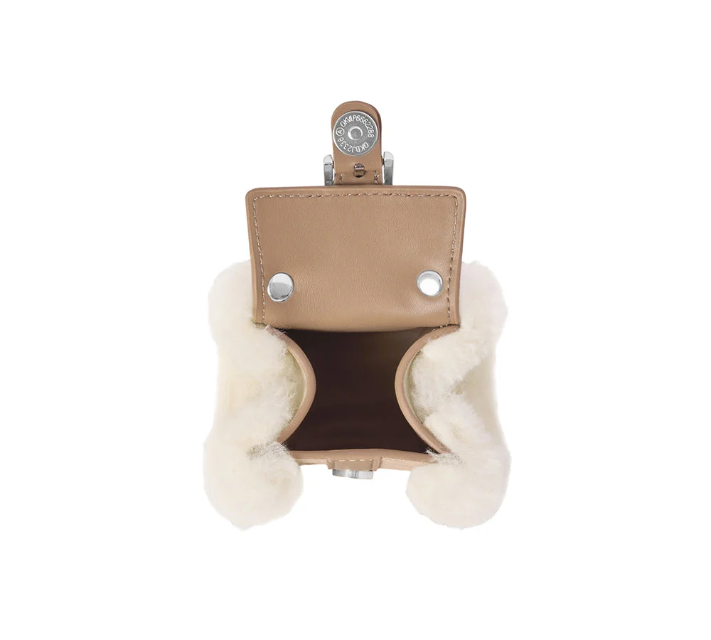 Fluffy Bag Charm Mini Case Nori - Image 17