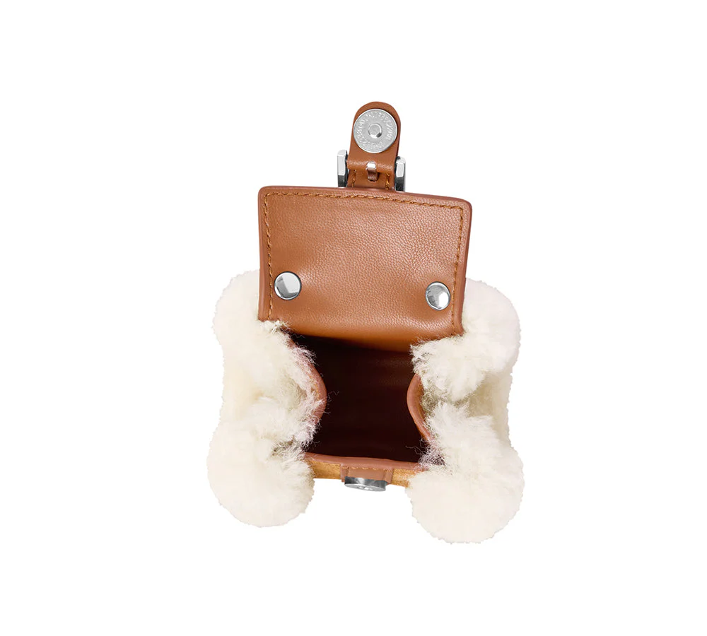 Fluffy Bag Charm Mini Case Nori - Image 9
