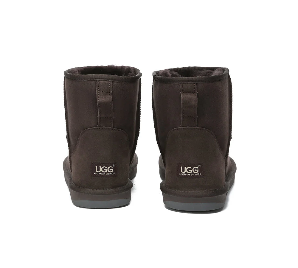 Men Mini Classic Water Resistant Boots - Image 14