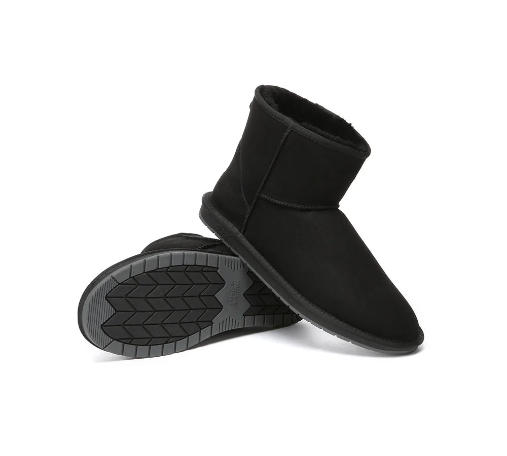 Men Mini Classic Water Resistant Boots - Image 17